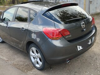 2011 Opel Astra J, серый, 830000 рублей, вид 5