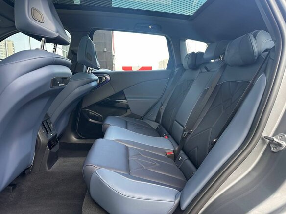 2025 BMW X3 Long 30L xDrive IV (G45/G48), серый, 7090000 рублей - вид 15