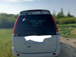 1998 Toyota Town Ace Noah III, белый, 550000 рублей, вид 3