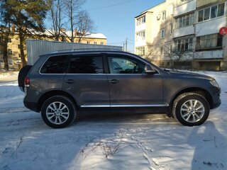 2007 Volkswagen Touareg I Рестайлинг, серый, 1100000 рублей, вид 4