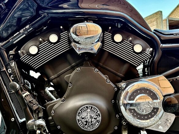 2004 Harley-Davidson V-Rod, чёрный, 2800000 рублей - вид 5