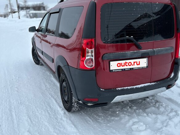 2018 Lada (ВАЗ) Largus Cross I, красный, 750000 рублей - вид 6