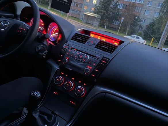 2010 Mazda 6 II (GH) Рестайлинг, чёрный, 795000 рублей - вид 9