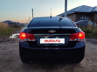 2011 Chevrolet Cruze I, чёрный, 500000 рублей, вид 5