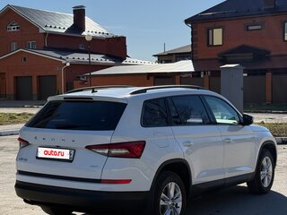 2020 Skoda Kodiaq I, белый, 2340000 рублей, вид 4