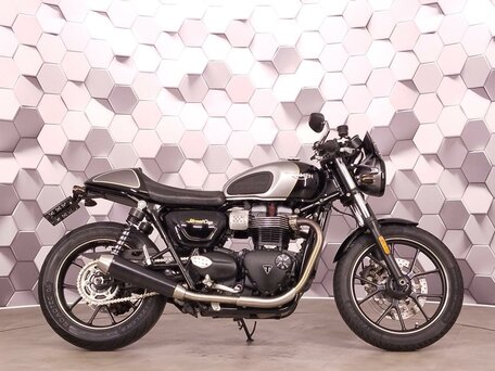 2017 Triumph Street Cup, чёрный, 699000 рублей, вид 3