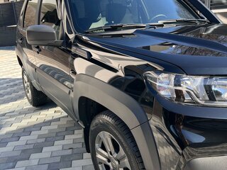 2021 Lada (ВАЗ) Niva Travel I, чёрный, 1350000 рублей, вид 3