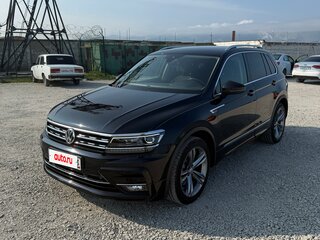 2019 Volkswagen Tiguan II, чёрный, 3100000 рублей, вид 1
