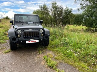 2011 Jeep Wrangler III (JK), чёрный, 3600000 рублей, вид 1