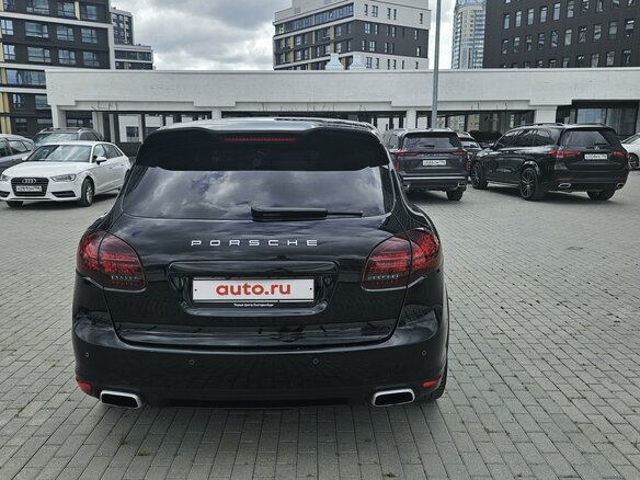 2012 Porsche Cayenne S II (958), чёрный, 3500000 рублей - вид 4