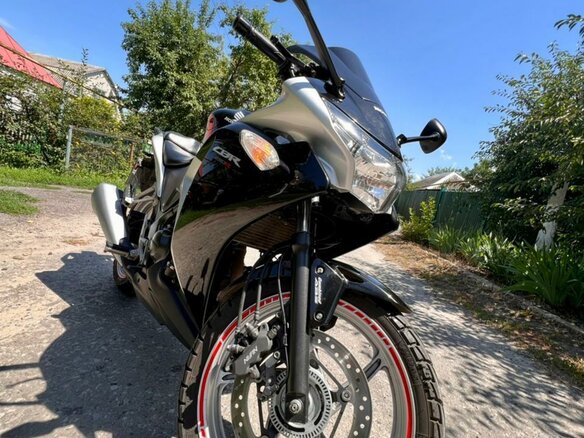 2011 Honda CBR 250R, чёрный, 330000 рублей - вид 14