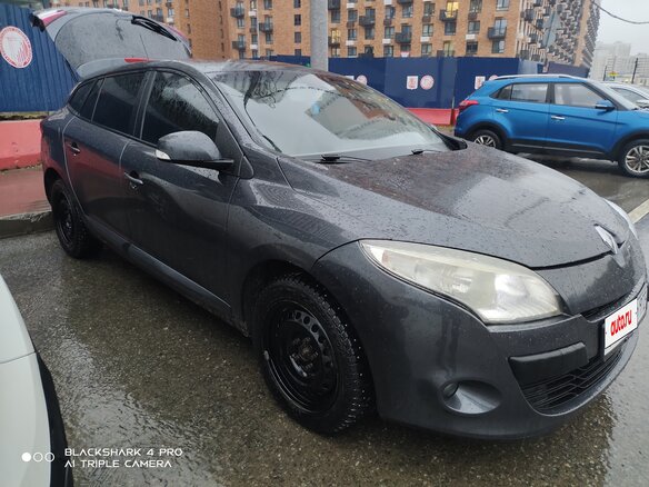 2010 Renault Megane III, серый, 755000 рублей - вид 6