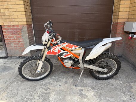 2016 KTM Freeride 250, белый, 300000 рублей, вид 2