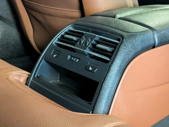 2012 BMW 6 серии Gran Coupe 640i III (F06/F13/F12), белый, 2275500 рублей - вид 14