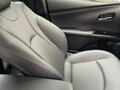 2020 Toyota Prius IV Рестайлинг (XW50), серый, 2200000 рублей - вид 6