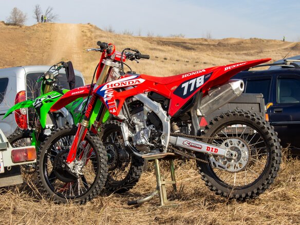 2024 Honda CRF 250R, красный, 750000 рублей