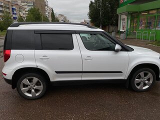 2017 Skoda Yeti I Рестайлинг, белый, 1850000 рублей, вид 3