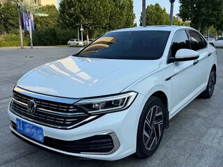 2023 Volkswagen Sagitar III Рестайлинг, белый, 1580000 рублей, вид 1