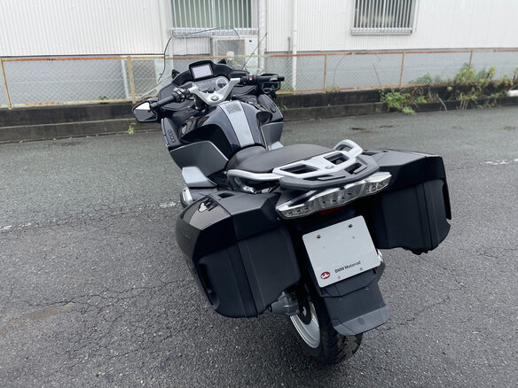 2016 BMW R 1200 RT, чёрный, 1200000 рублей - вид 3