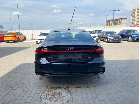 2021 Audi A7 55 TFSI II (4K), чёрный - вид 4