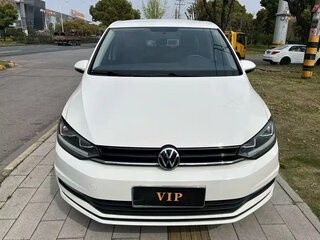 2022 Volkswagen Touran L II, белый, 1550000 рублей, вид 2