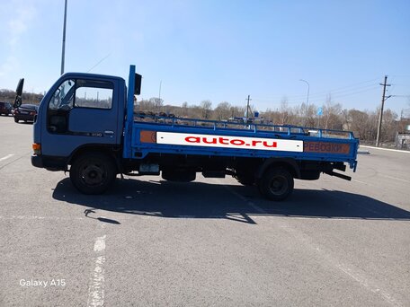 1992 Nissan Atlas, синий, 1150000 рублей, вид 2