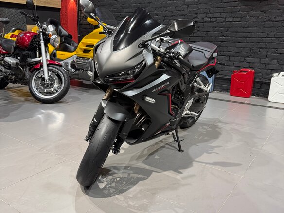 2019 Honda CBR 650R, чёрный, 785000 рублей - вид 16
