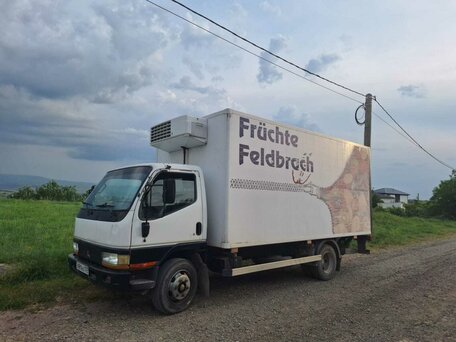 2003 Mitsubishi Minicab, белый, 1500000 рублей, вид 2
