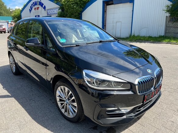 2019 BMW 2 серии Active Tourer 225xe F45 Рестайлинг, чёрный, 2900000 рублей - вид 8