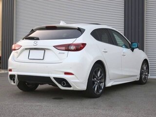 2019 Mazda Axela III Рестайлинг, белый, 977000 рублей, вид 5