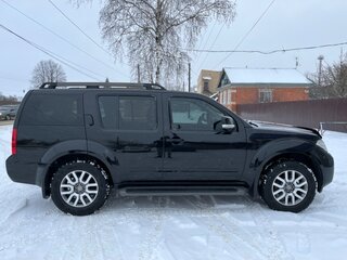 2010 Nissan Pathfinder III Рестайлинг, чёрный, 2250000 рублей, вид 3