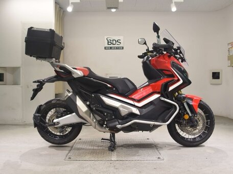 2017 Honda X-ADV, красный, 835000 рублей, вид 2