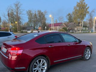 2010 Citroen C5 II, красный, 600000 рублей, вид 3