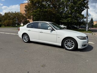 2011 BMW 3 серии 318i V (E90/E91/E92/E93) Рестайлинг, белый, 1349000 рублей, вид 4