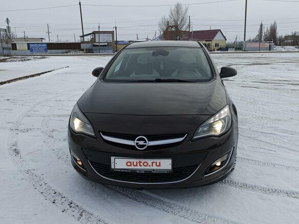 2013 Opel Astra J Рестайлинг, коричневый, 1190000 рублей