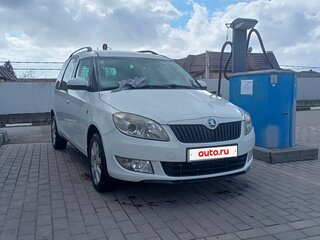 2013 Skoda Roomster I Рестайлинг, белый, 697000 рублей, вид 2