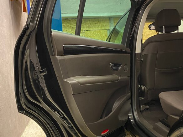 2016 Renault Espace V, чёрный, 1700000 рублей - вид 12