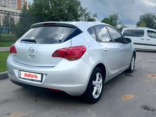 2011 Opel Astra J, серебристый, 450000 рублей, вид 4