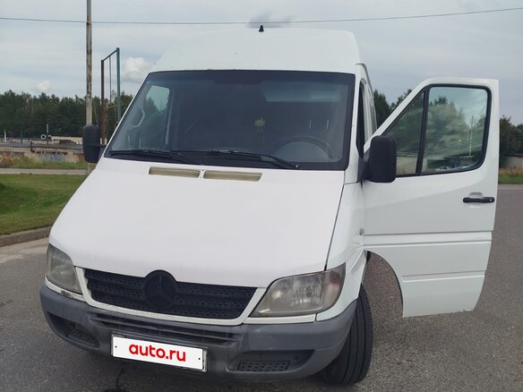 2014 Mercedes-Benz Sprinter Classic, белый, 1250000 рублей - вид 4