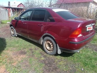 2005 Ford Focus I Рестайлинг, пурпурный, 105000 рублей, вид 4