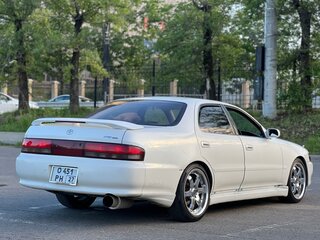 1992 Toyota Cresta IV (X90), белый, 500000 рублей, вид 5