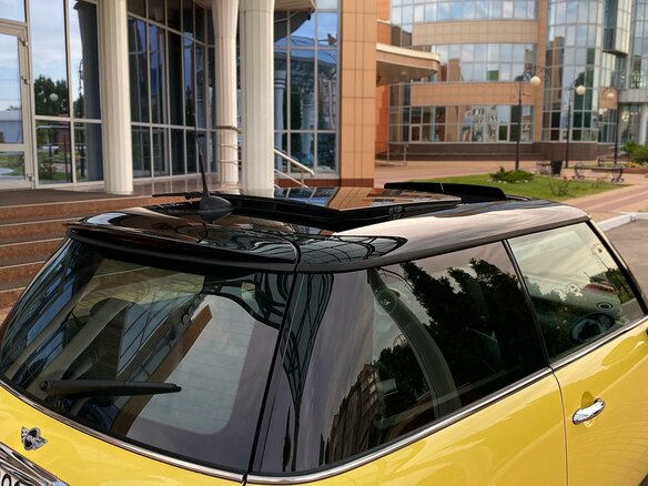 2004 Mini Hatch Cooper S I (R50), жёлтый - вид 12