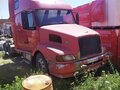 2001 Volvo VNL, красный, 1172640 рублей