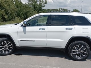 2018 Jeep Grand Cherokee IV (WK2) Рестайлинг, белый, 3400000 рублей, вид 3
