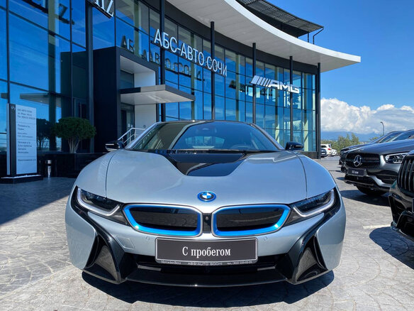 2018 BMW i8 I Рестайлинг, серый - вид 3