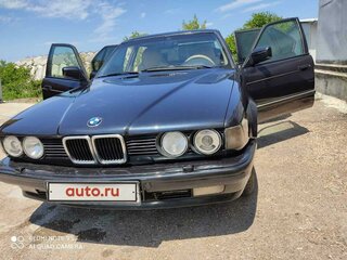 1990 BMW 7 серии 735i II (E32), чёрный, 2450000 рублей, вид 2