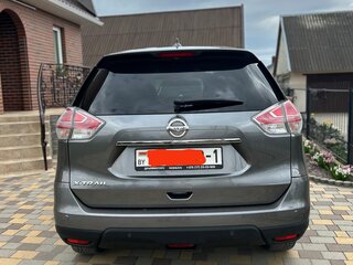 2018 Nissan X-Trail III, серебристый, 1300000 рублей, вид 3