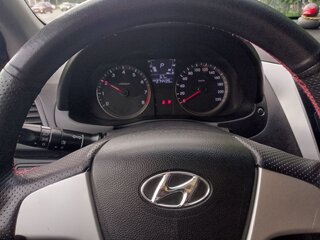 2011 Hyundai Solaris I, чёрный, 590000 рублей, вид 4