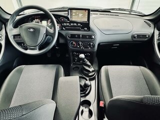 2026 Lada (ВАЗ) Niva Travel I Рестайлинг, чёрный, 1717000 рублей, вид 3
