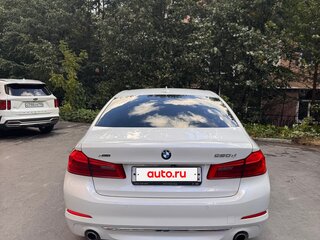 2018 BMW 5 серии 520d xDrive VII (G30/G31/G38), белый, 2650000 рублей, вид 2